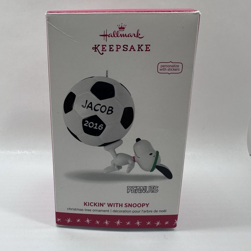 Hallmark Keepsake Peanuts Kickin' With Snoopy Soccer Ornament 2016 Boxed - Picture 8 of 10